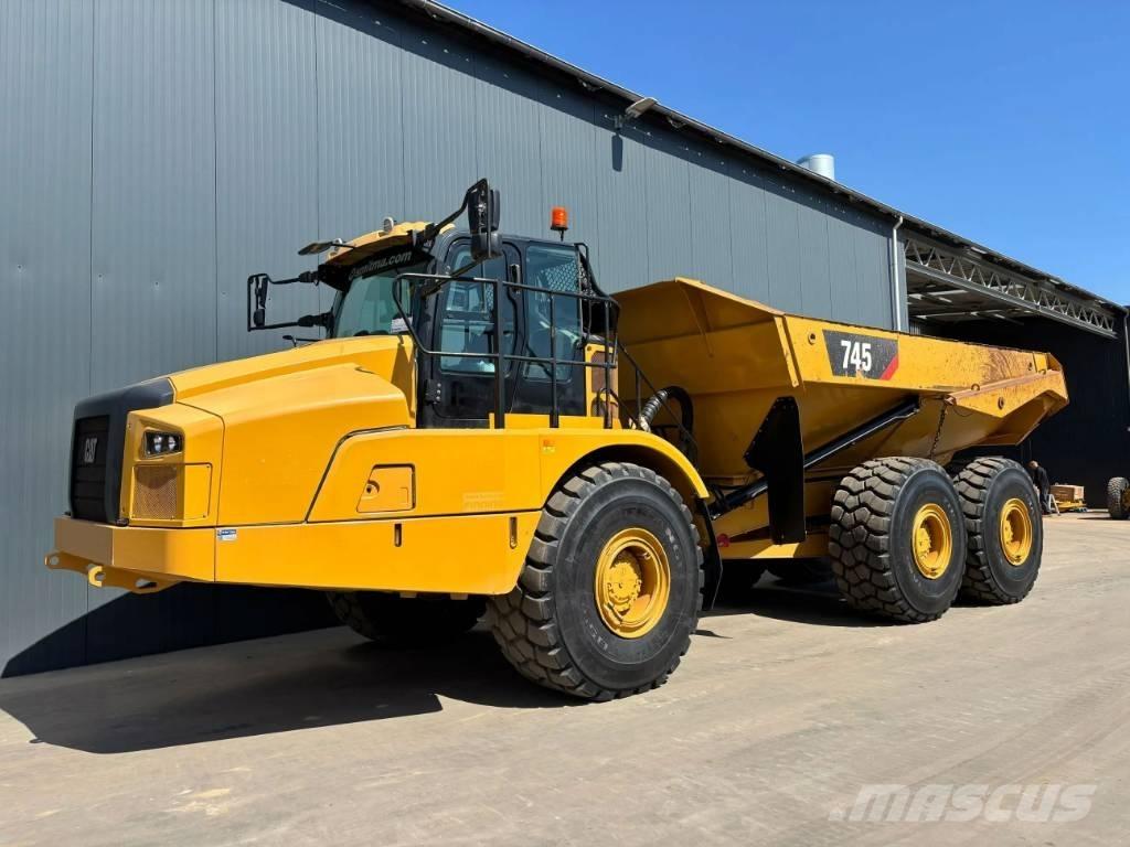 CAT 745 04A Tombereau articulé