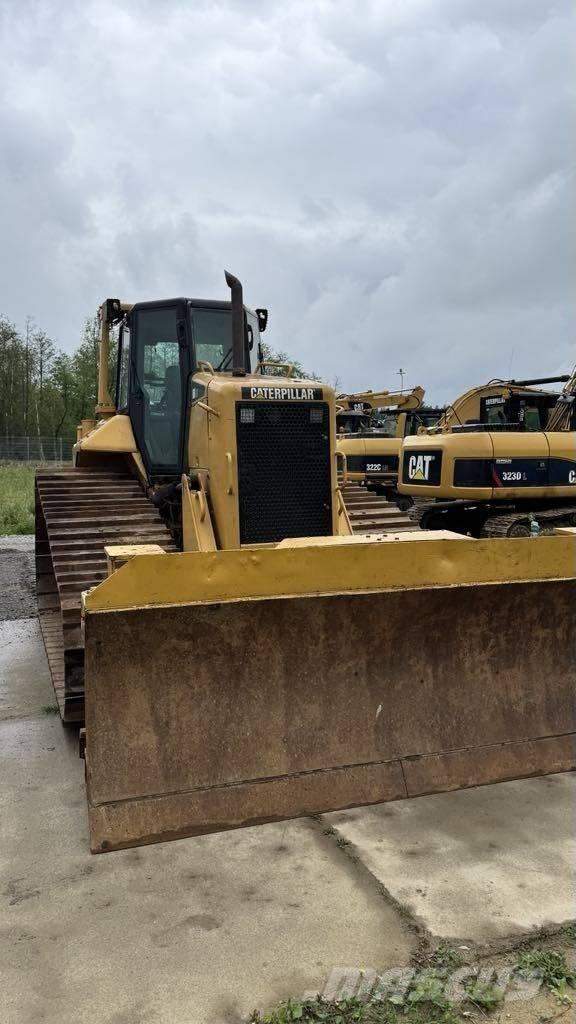 CAT D 6 N LGP Bouteurs sur chenilles