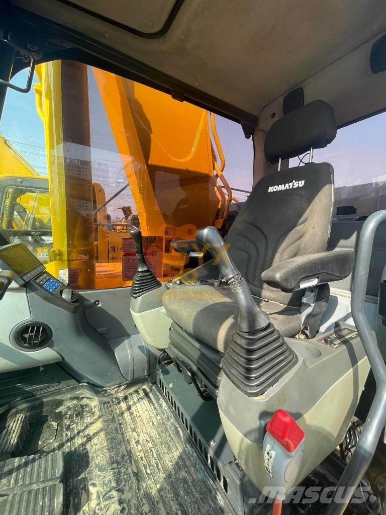 Komatsu PC 450 LC-8 Pelle sur chenilles