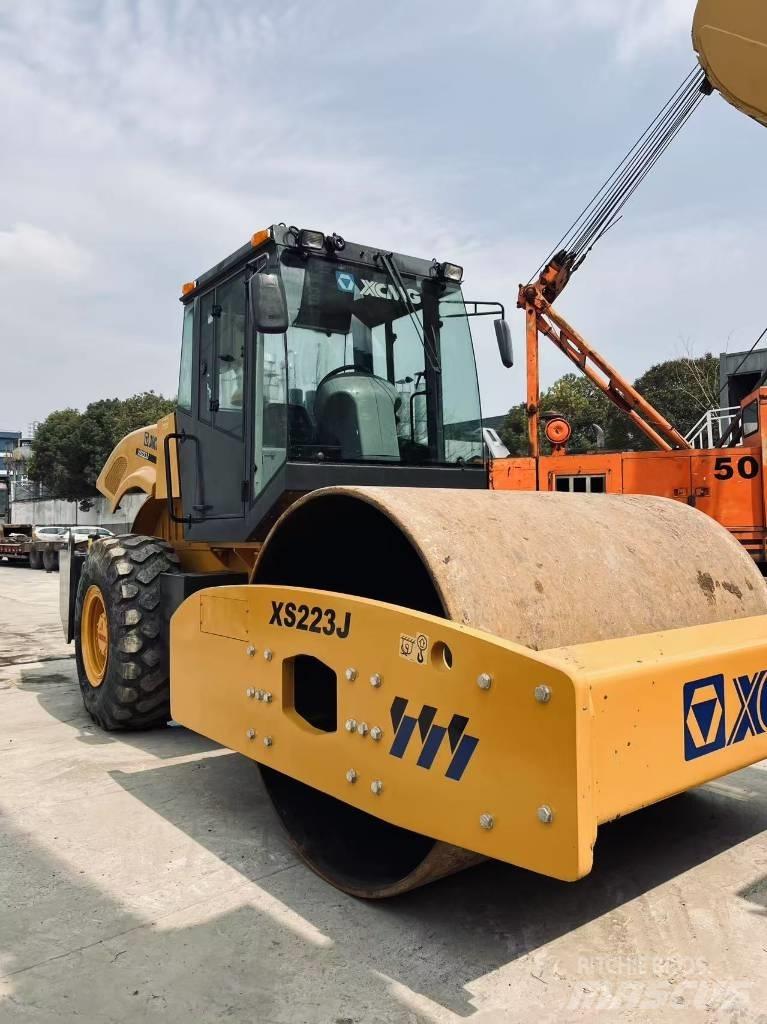XCMG XS 223 J Rouleaux monocylindre