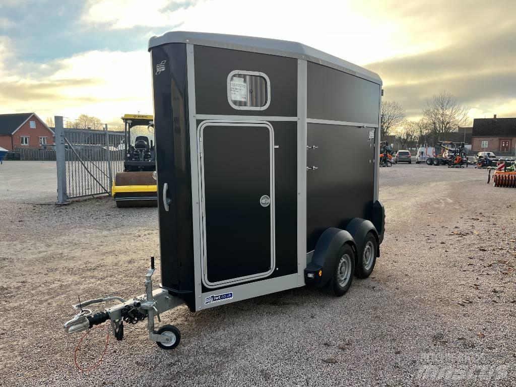 Ifor Williams HB 403 Semi remorque bétaillère