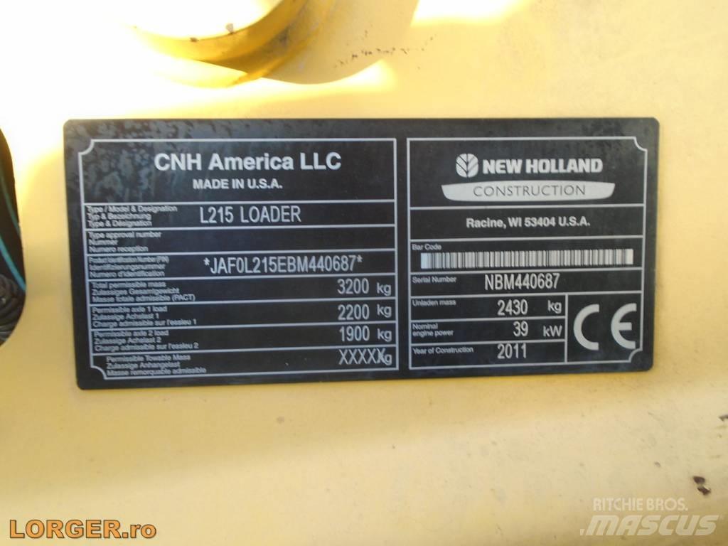 New Holland L 215 Chargeuse compacte