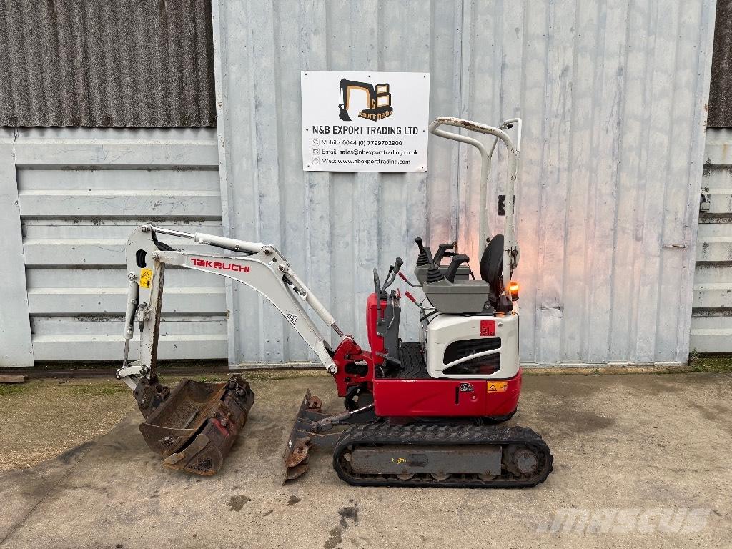 Takeuchi TB 210 Mini pelle < 7t
