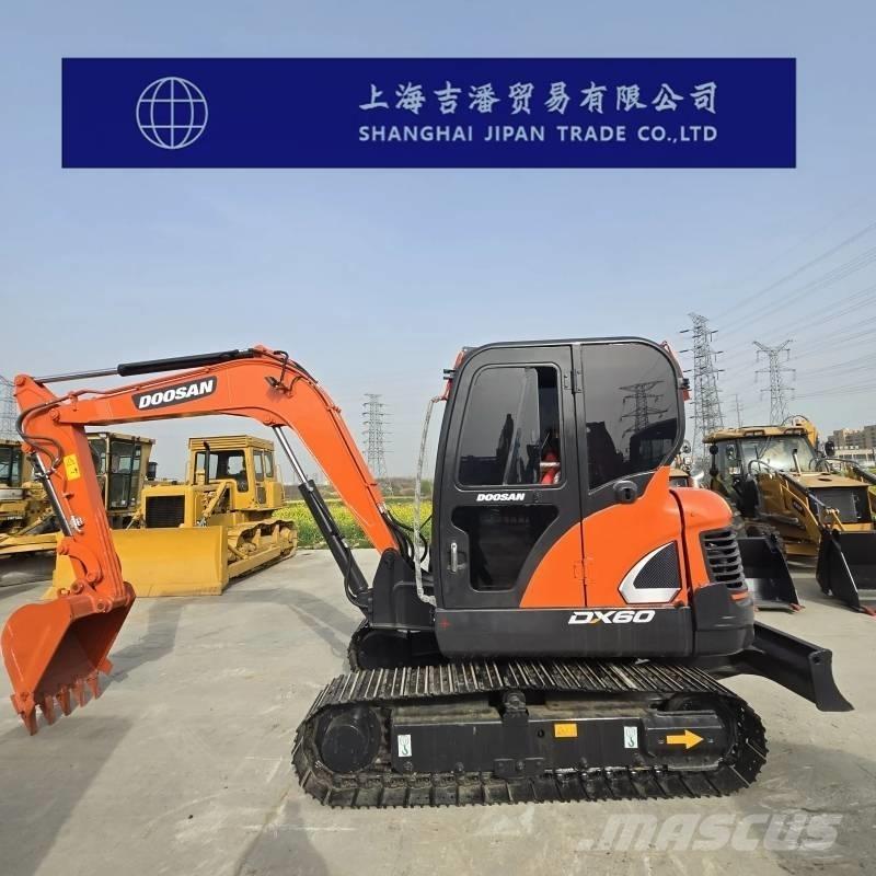 Doosan DX 60 Pelle sur chenilles