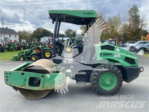 Bomag BW145D-5 Rouleaux monocylindre