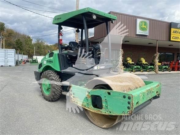 Bomag BW145D-5 Rouleaux monocylindre