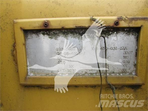 CAT 2395986 Godet