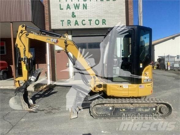 CAT 303.5E2 CR Mini pelle < 7t