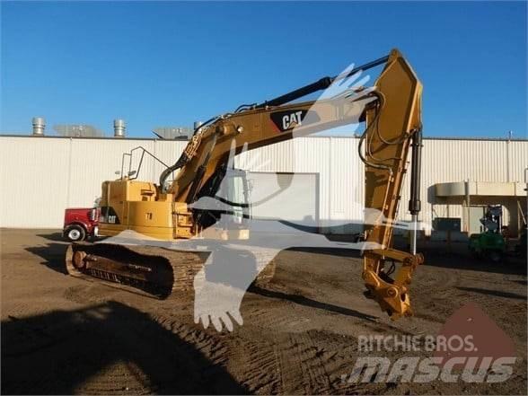 CAT 328D LCR Pelle sur chenilles