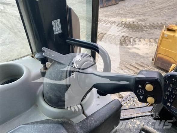 CAT D6N XL Bouteurs sur chenilles