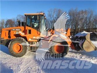 Doosan DL220-3 Chargeuse sur pneus