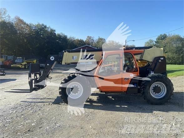 JLG 943 Chariot télescopique