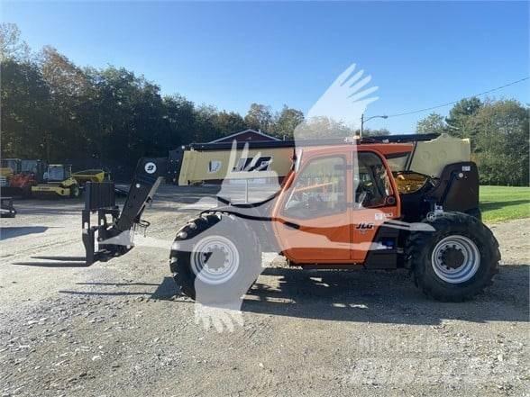 JLG 943 Chariot télescopique