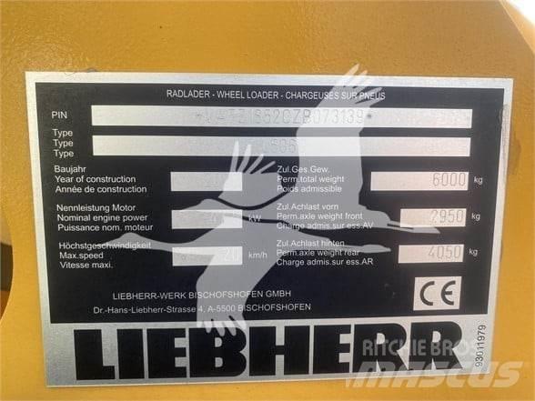 Liebherr L506C Chargeuse sur pneus