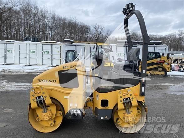 Volvo DD25B Rouleaux monocylindre