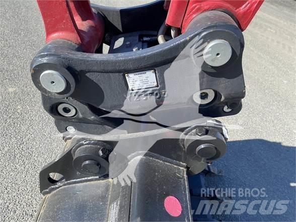 Yanmar VIO80-7 Pelle sur chenilles