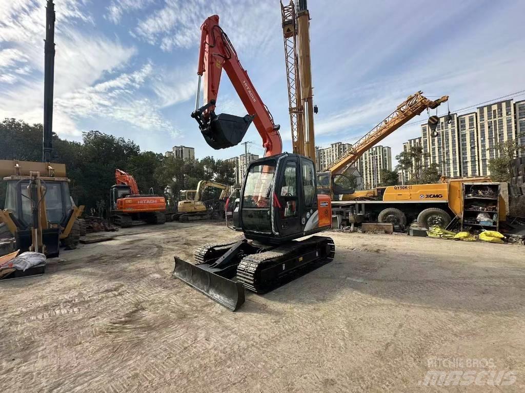 Hitachi ZX 70 Pelle sur chenilles