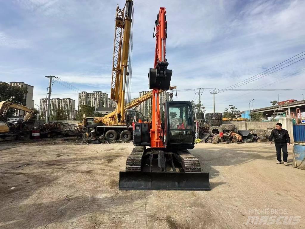 Hitachi ZX 70 Pelle sur chenilles