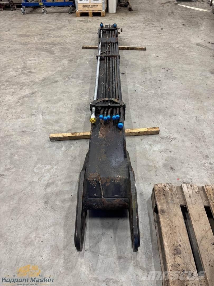  TJ 180H Grue forestière