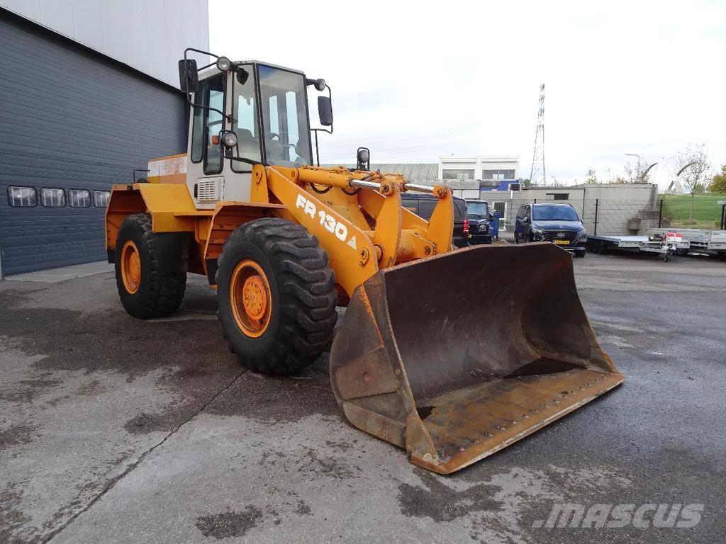 Fiat Hitachi FR130 Chargeuse sur pneus