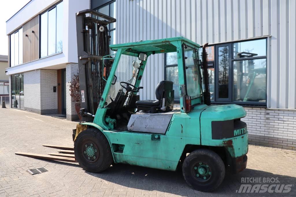Mitsubishi FD 35 Chariots diesel