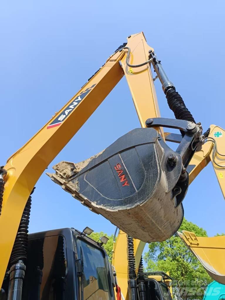 Sany SY135C Pelle sur chenilles