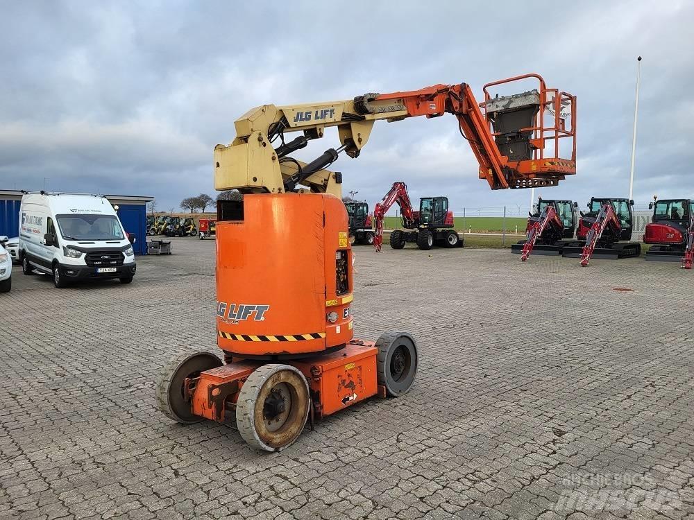 JLG E 300 AJP Nacelles articulées