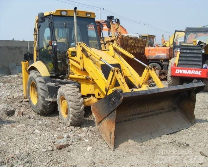 JCB 3CX Tractopelle