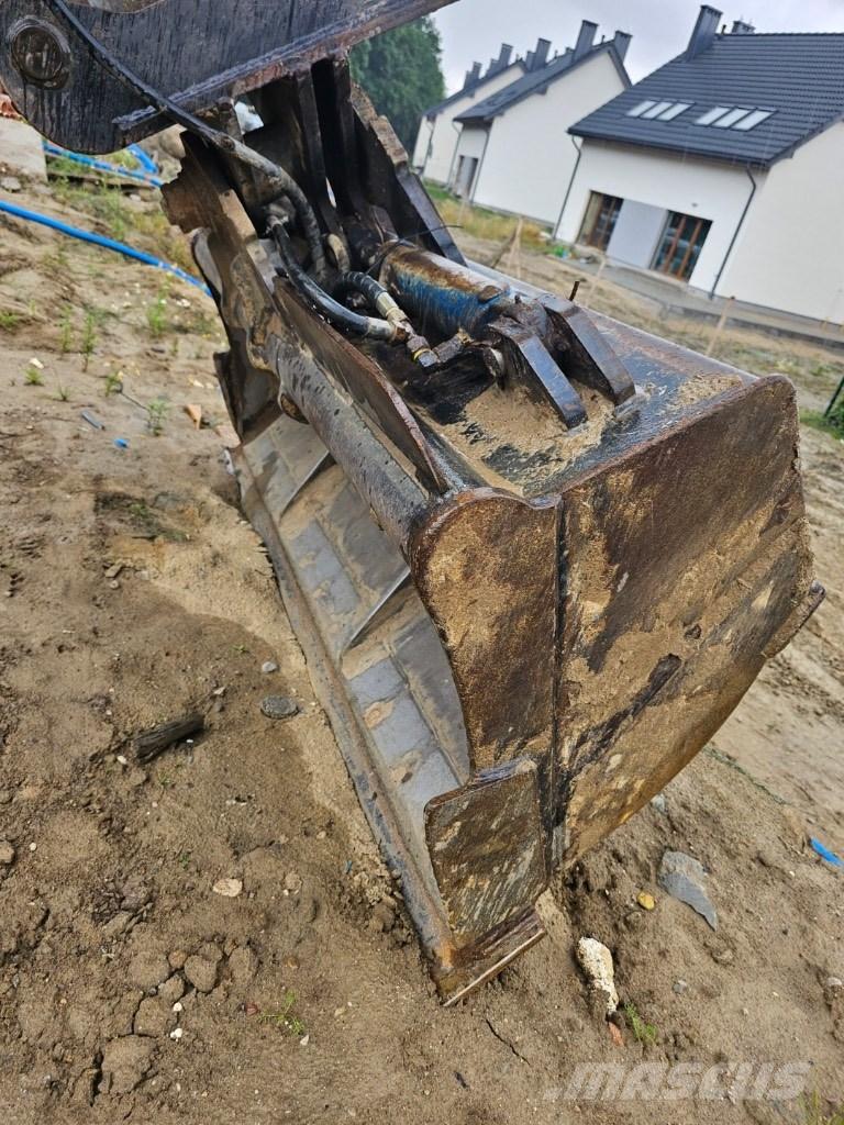 Volvo EW 160D Pelle sur pneus