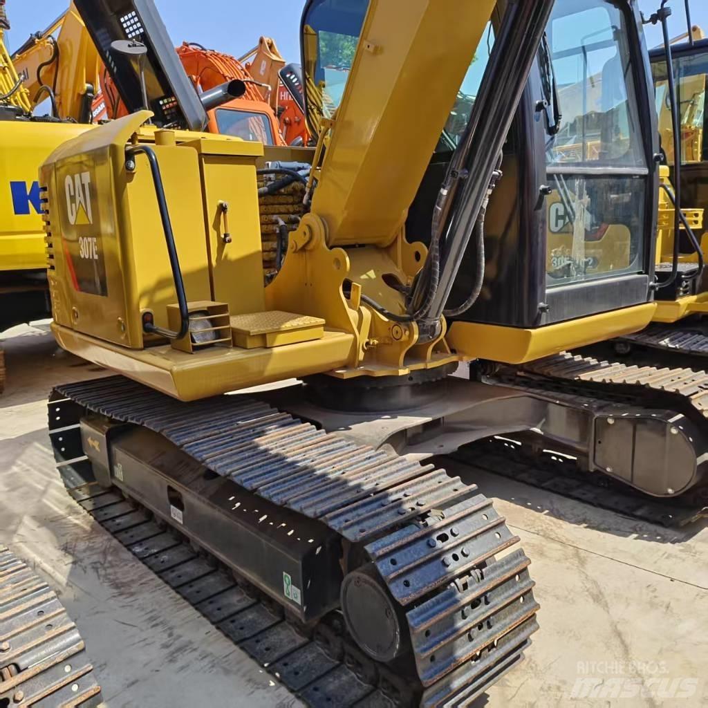 CAT 307 E Pelle sur chenilles