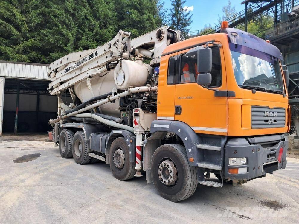 MAN TGA 41.480 Camion malaxeur