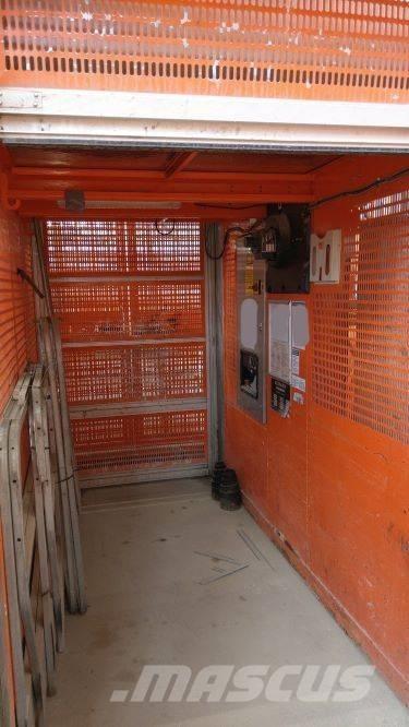 Alimak Scando 450 Plates-formes de travail à mât grimpant