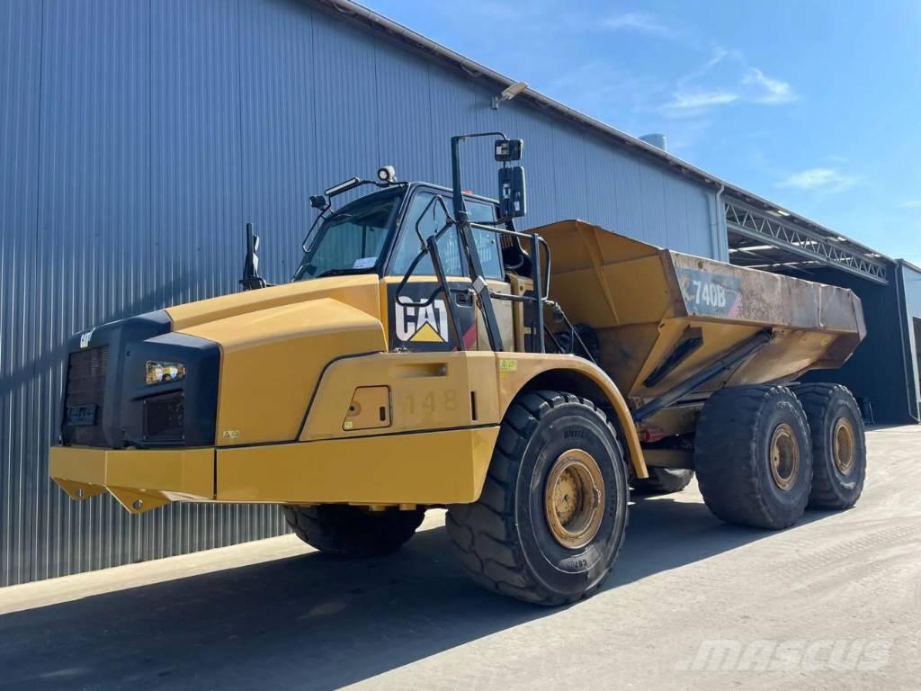 CAT 740B Tombereau articulé