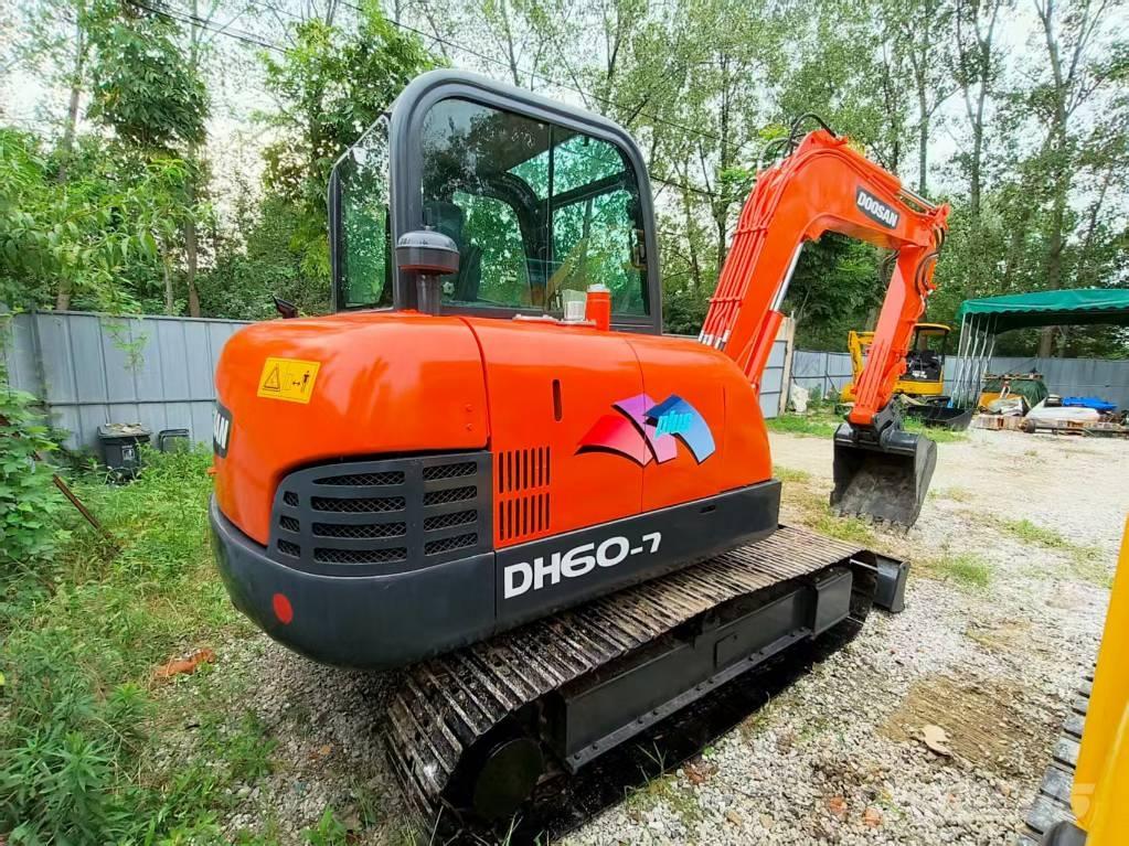 Doosan DH 60-7 Mini pelle < 7t