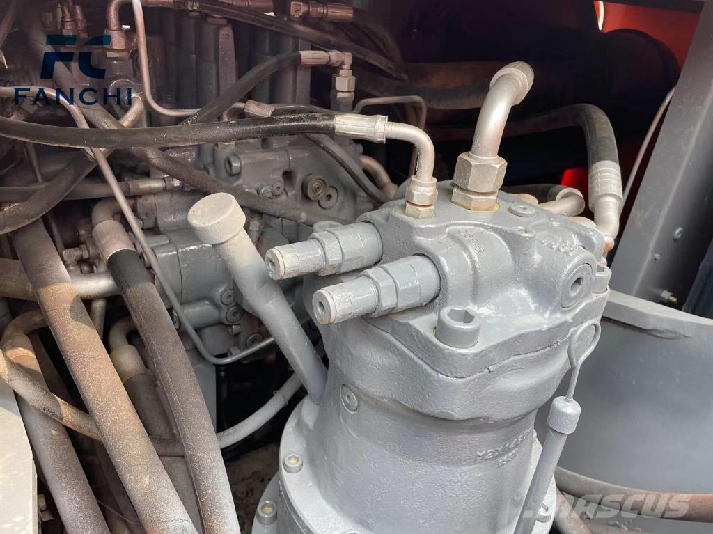 Hitachi EX 200 Pelle sur chenilles