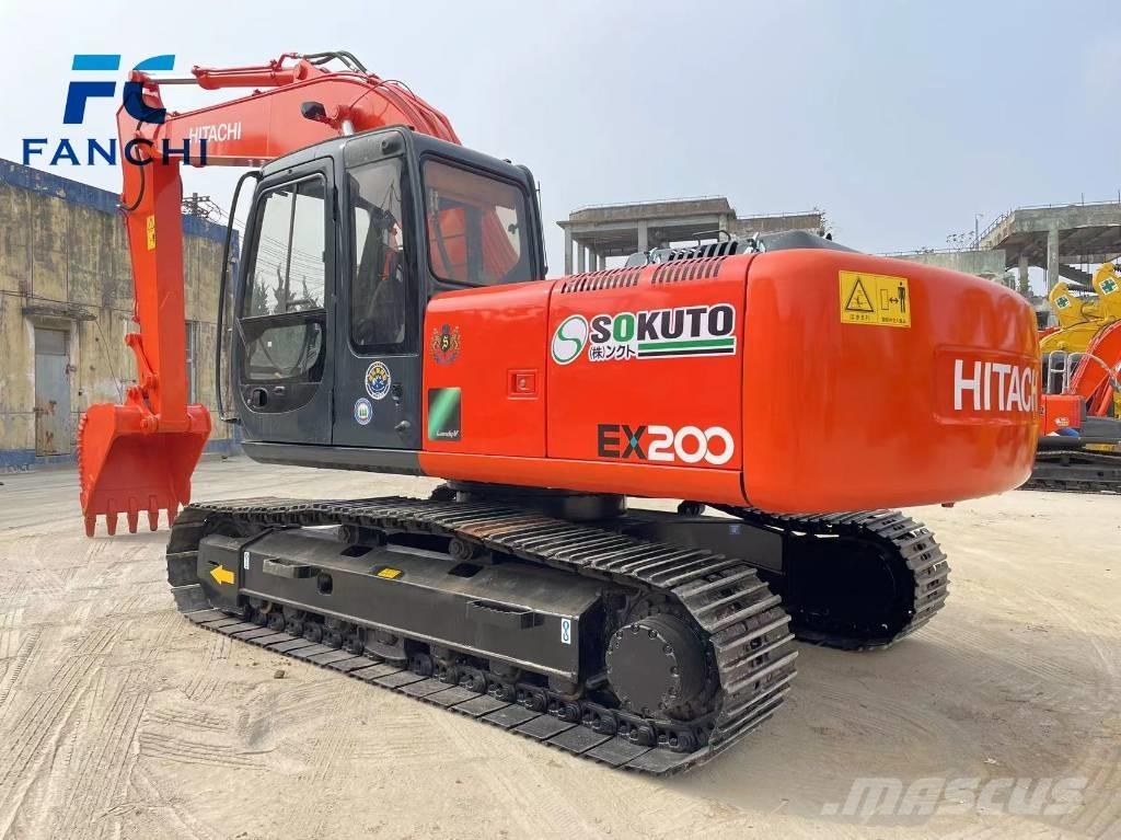 Hitachi EX 200 Pelle sur chenilles