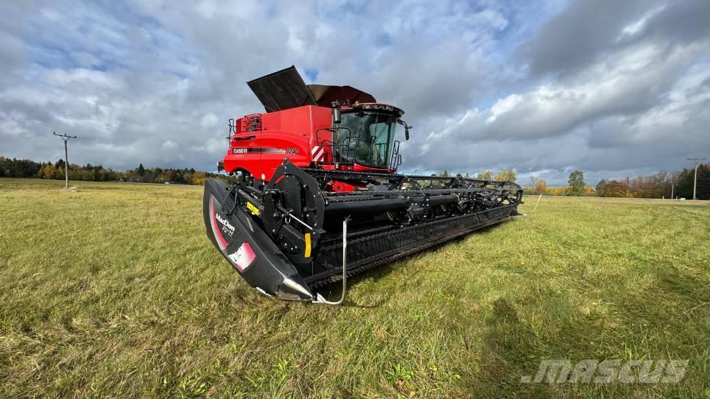 CASE 8240 Moissonneuse batteuse