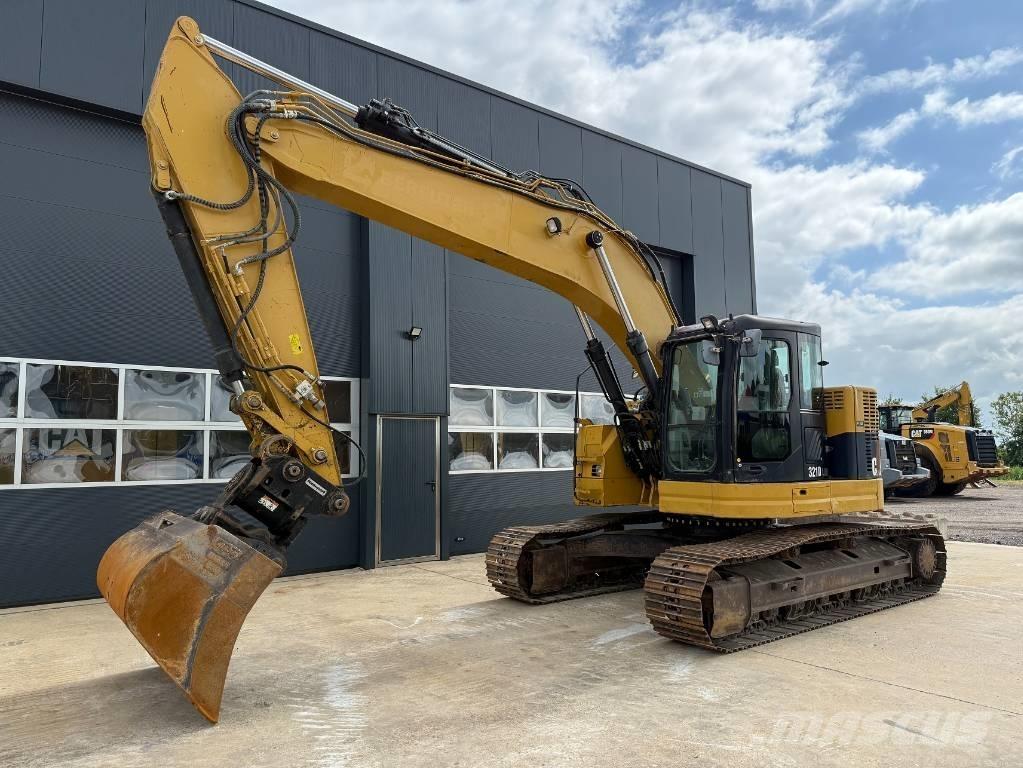 CAT 321 D LCR Pelle sur chenilles