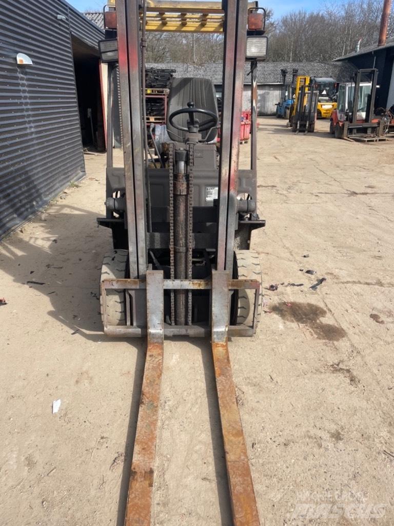 TCM FG 15 Chariots GPL