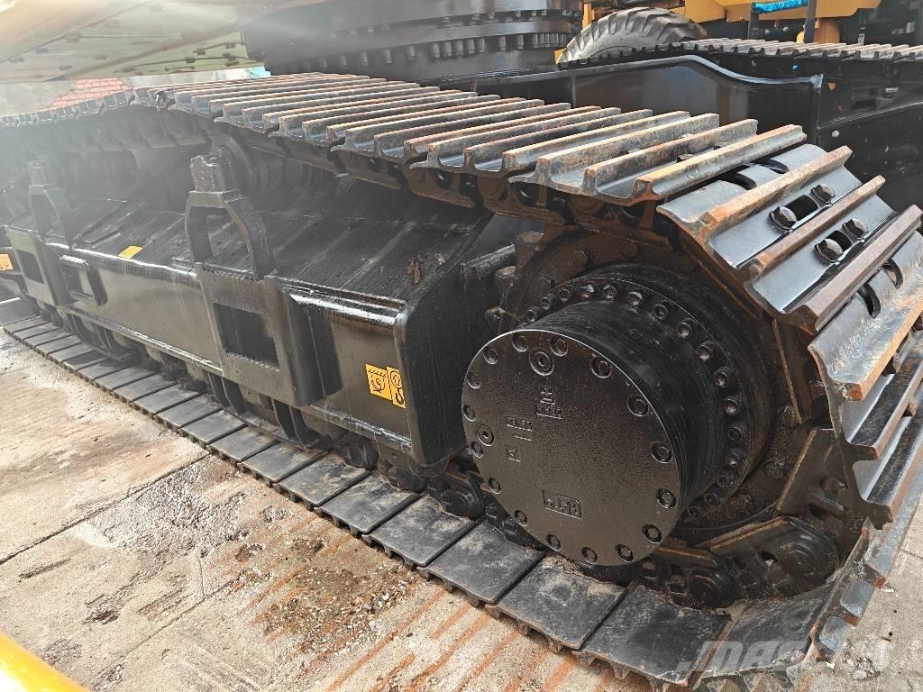 CAT 340 D L Pelle sur chenilles