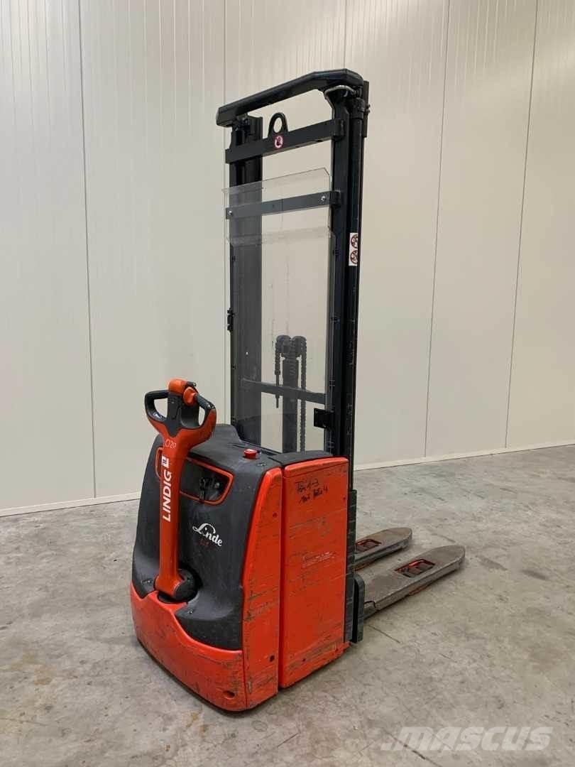 Linde L16I Gerbeur accompagnant