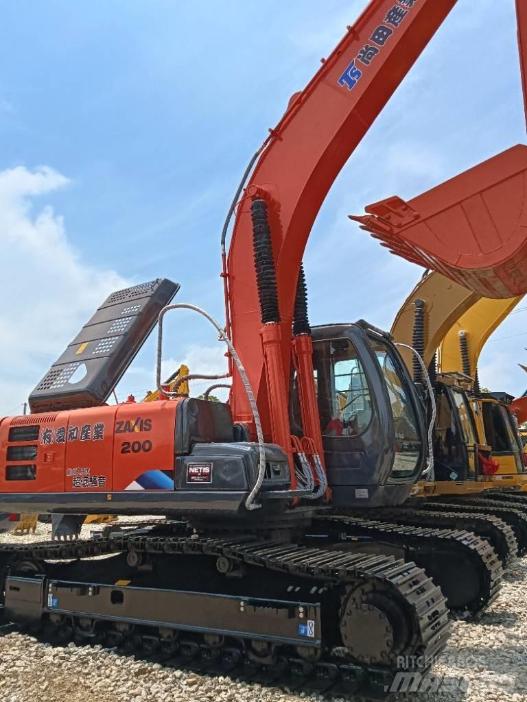 Hitachi ZX 200 Mini pelle 7t-12t