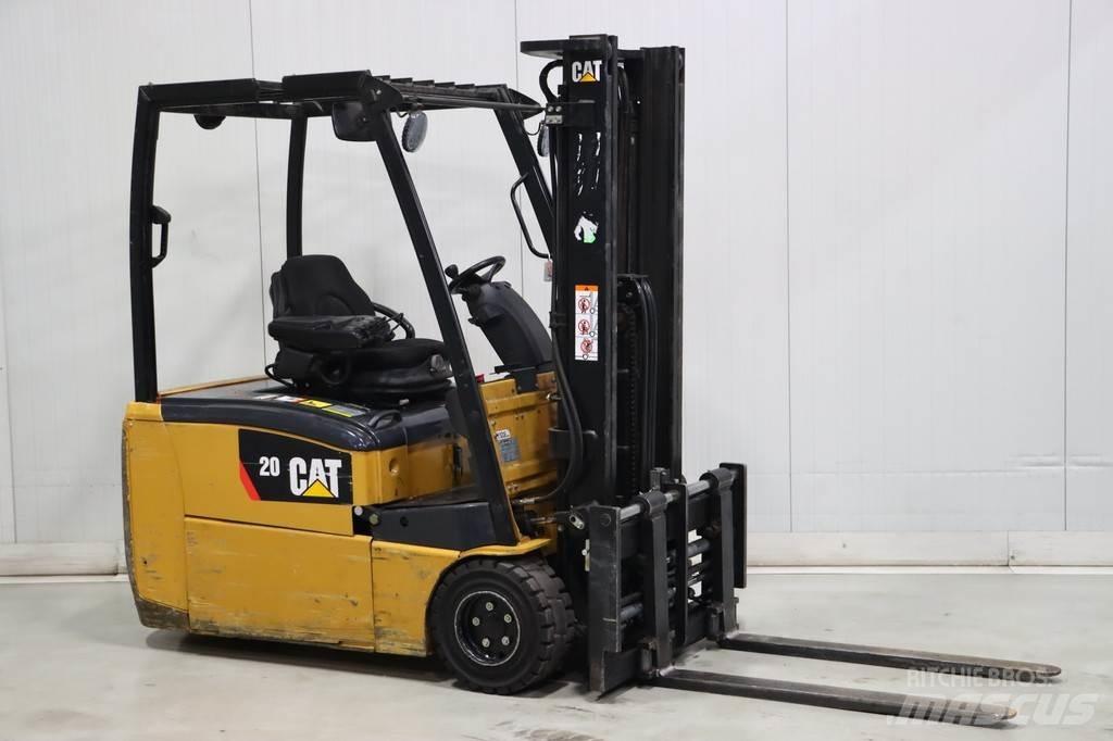 CAT EP20PNT Chariots élévateurs électriques