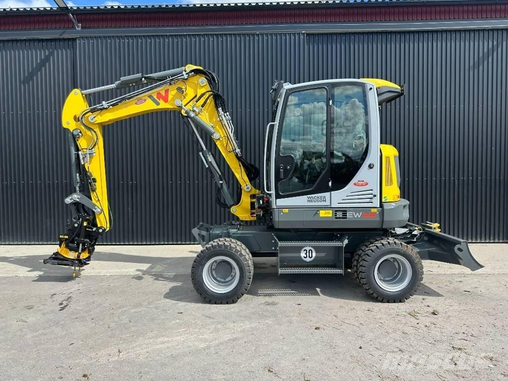 Wacker Neuson EW 65 Pelle sur pneus