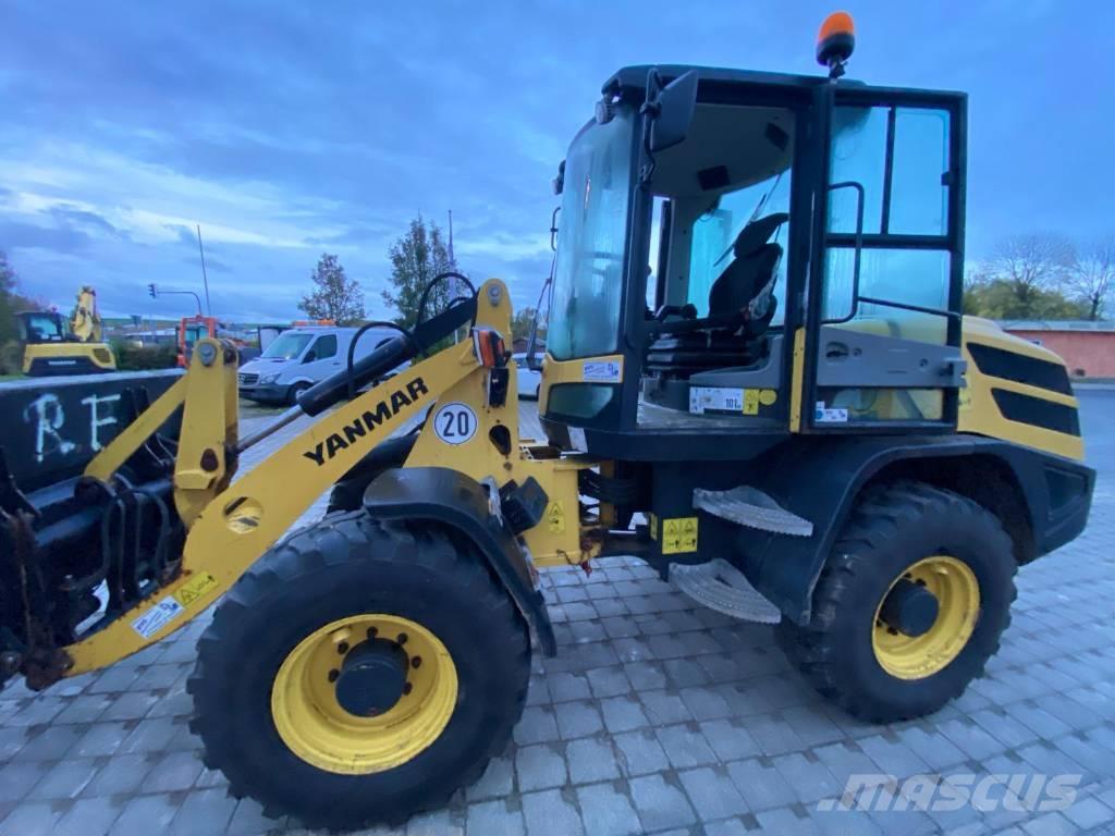 Yanmar V 100 Chargeuse sur pneus