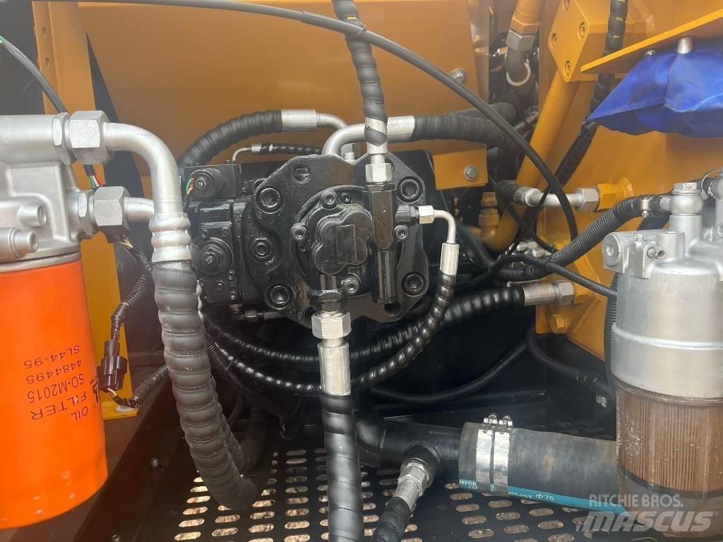 Sany SY 135 C Pelle sur chenilles