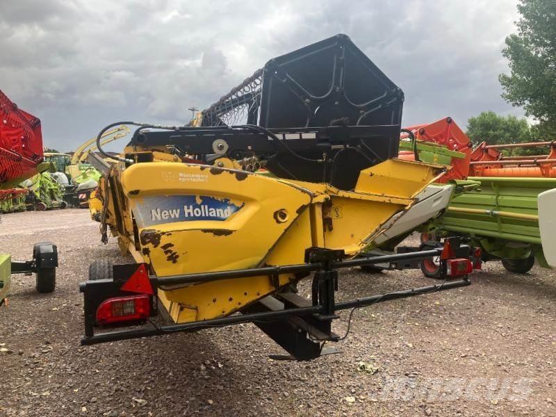 New Holland CR 980 Moissonneuse batteuse