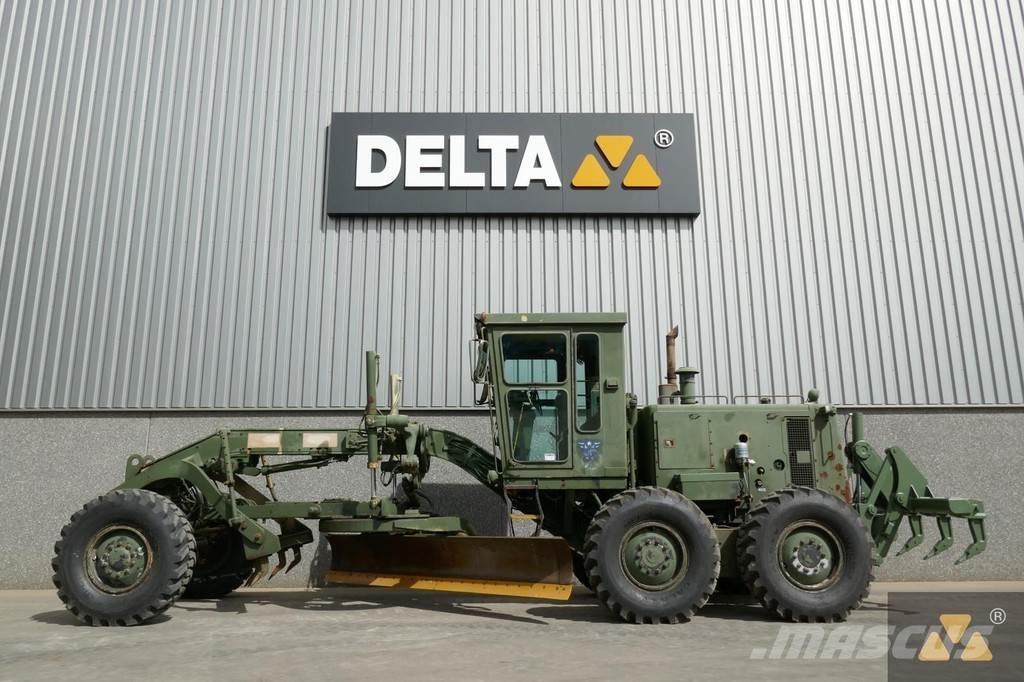 CAT 130G Ex-army Niveleuse