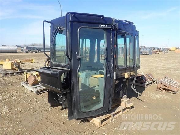 CAT  Construction - Autres