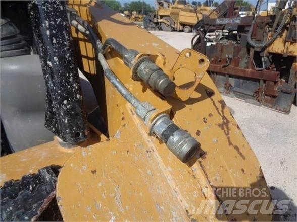 CAT 252B3 Chargeuse compacte